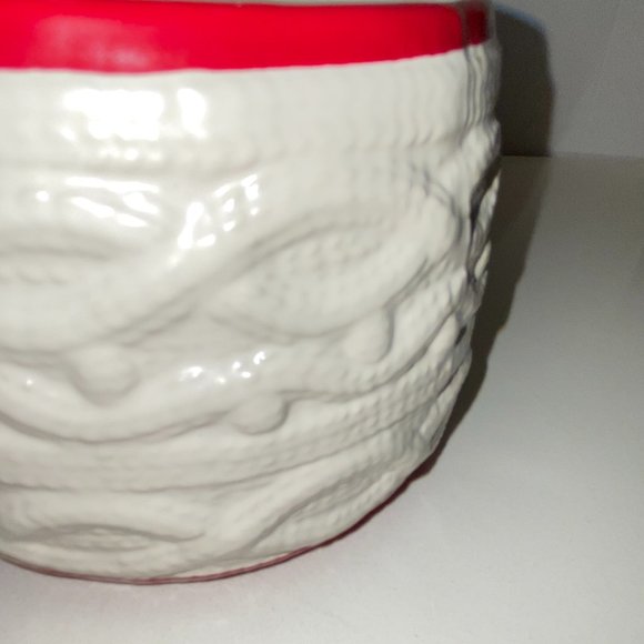 Ceramic Jar Container White Sweater Knit with Wooden Lid - Picture 6 of 7